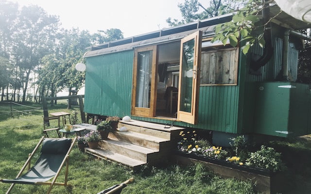 Tiny Inn Door Expeditie Kram