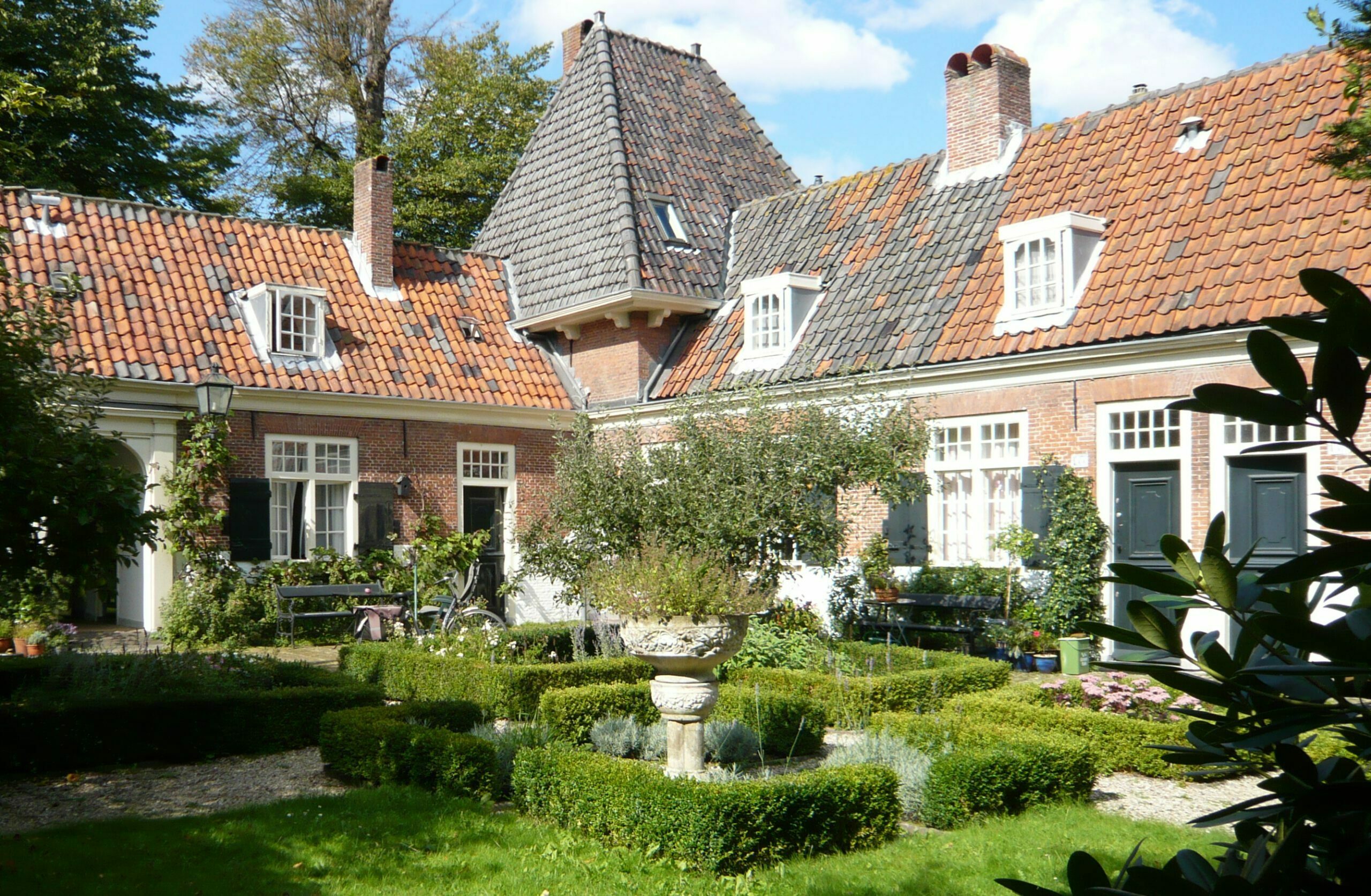 Hofje Willem Van Heythuyzen In Haarlem