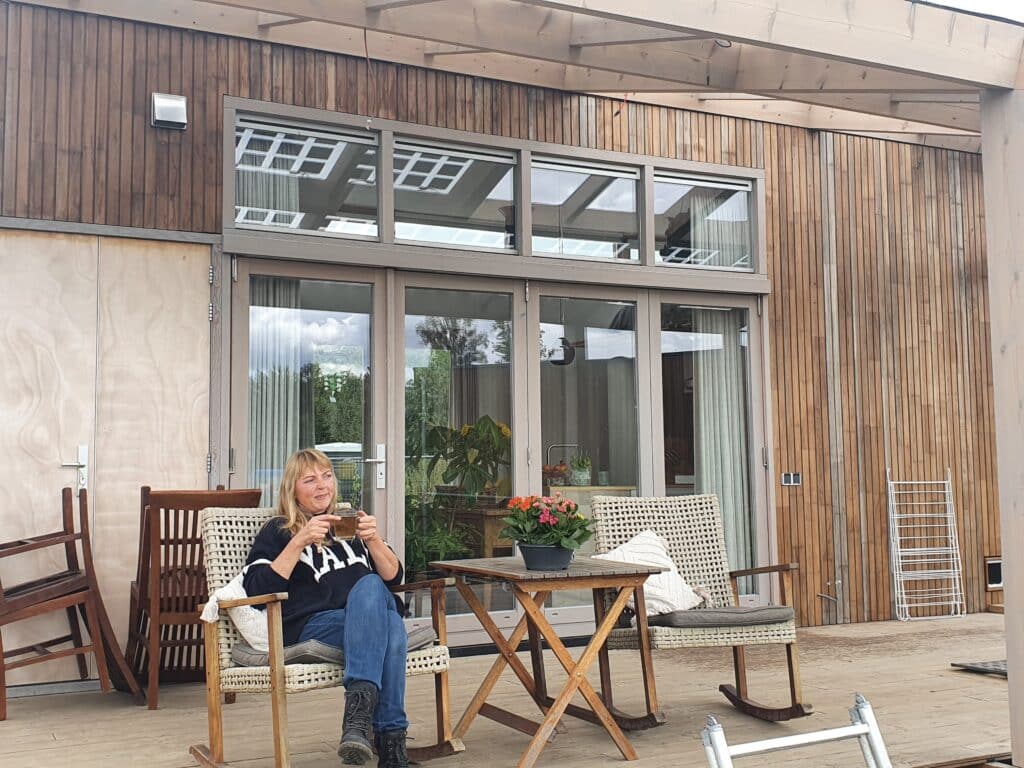 Marjolein Jonker In Haar Tiny House