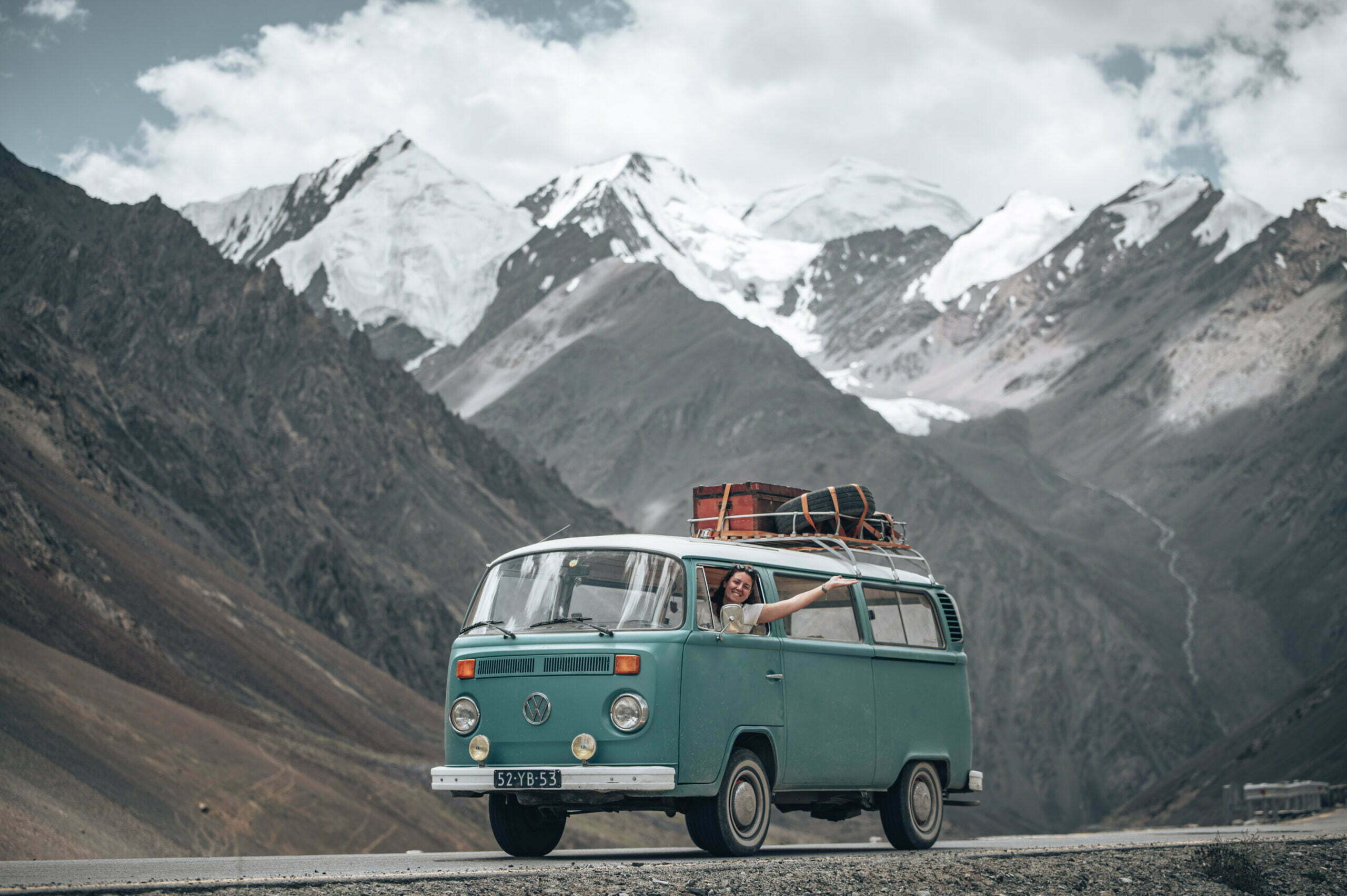 Met Een Oldtimer De Zijderoute Volgen Naar India