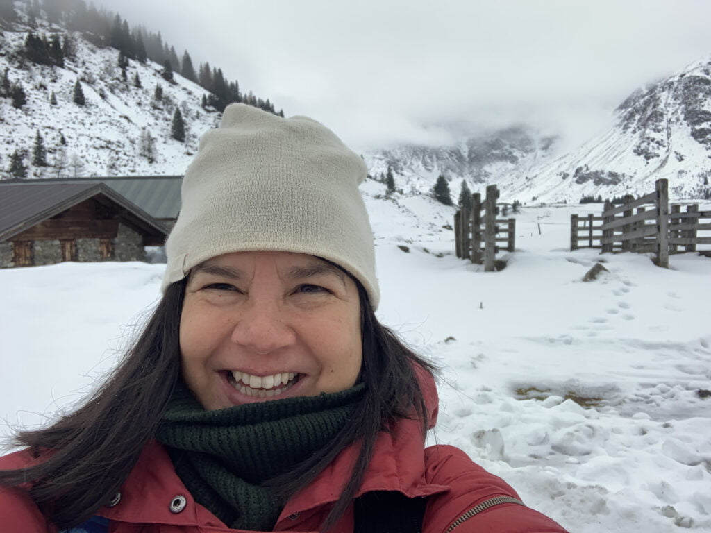 Susan Geeft Trainingen Aan Mensen Die Willen Leren Winterzwemmen