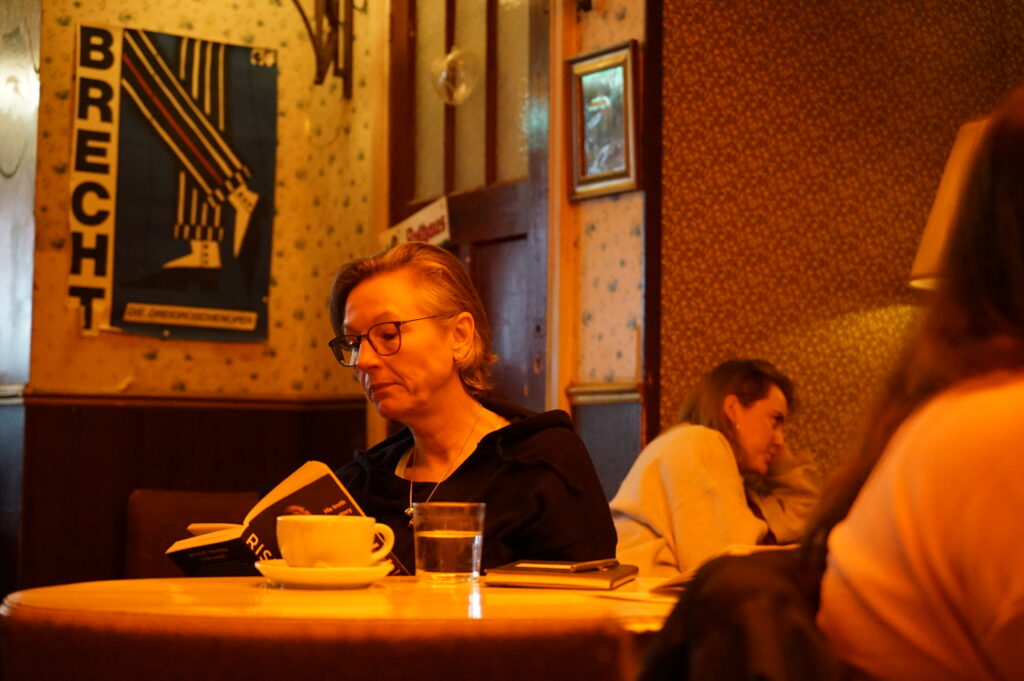 The Offline Clubs Organiseert Events Waar Je Digitaal Kan Detoxen