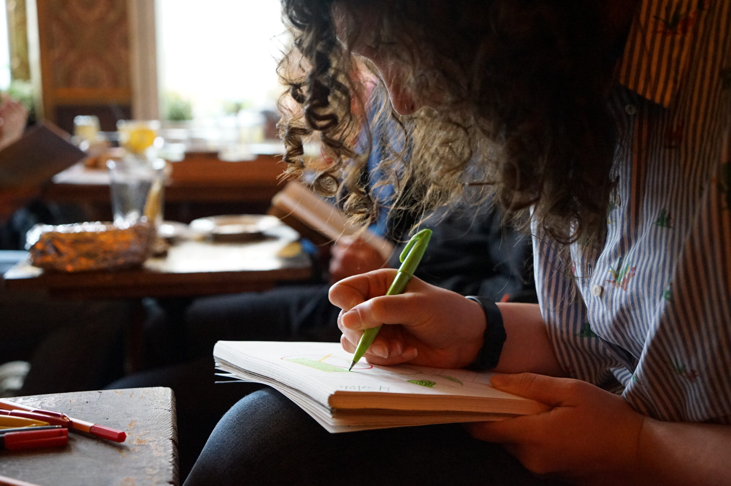 The Offline Clubs Organiseert Events Waar Je Digitaal Kan Detoxen