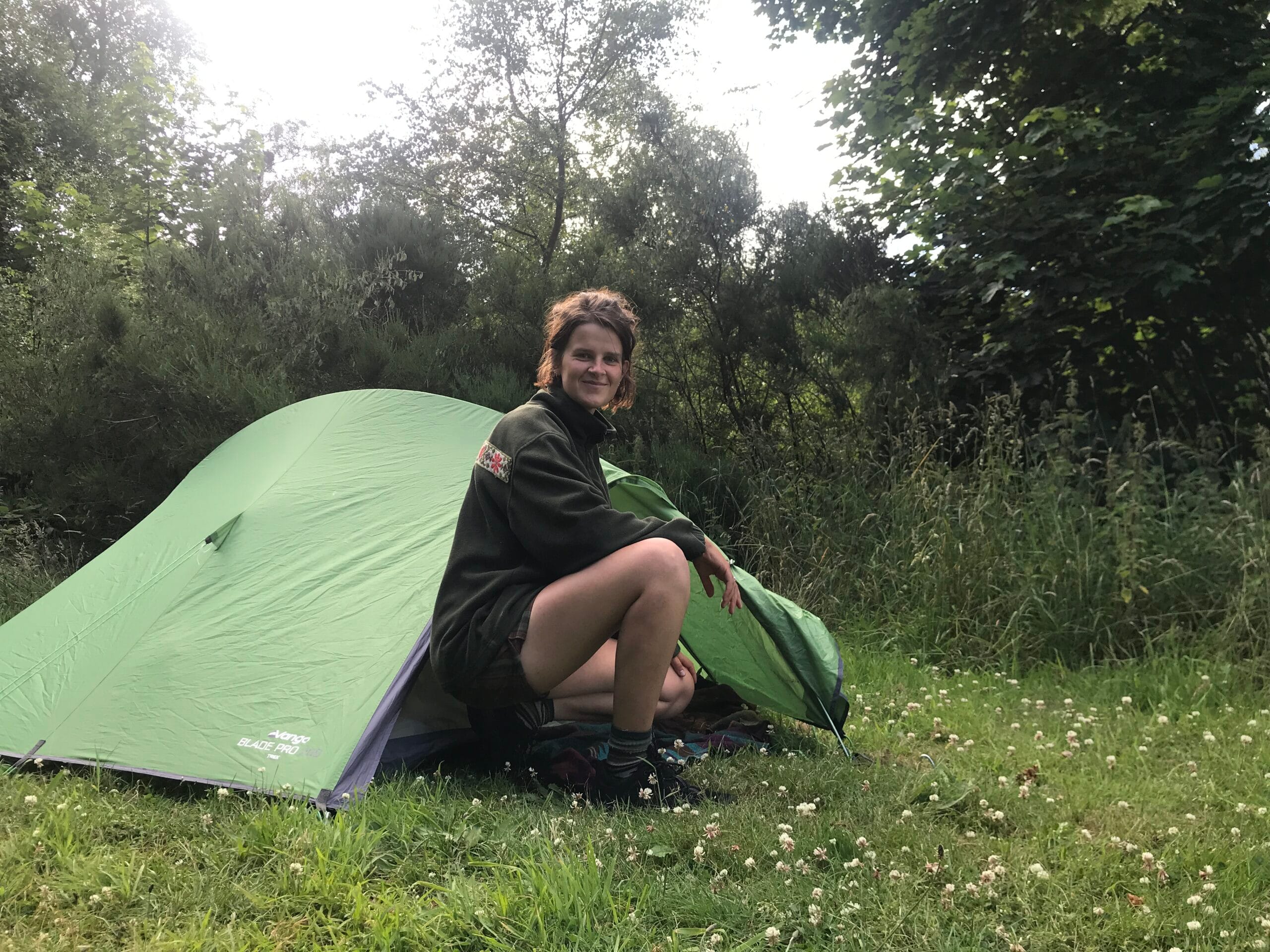 Minimalisme Ten Top: Simone Woont In Een Tent In Schotland