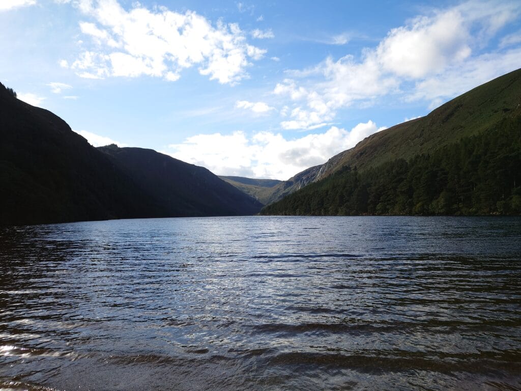 Witte stranden, turquoise zee en nog 5 verrassende plekken in Ierland (dit zijn de insider tips van een local) 5 Ierland, Galway (Alleen Te Gebruiken Voor Promotie Van Ierland, Irenlands Content Pool)