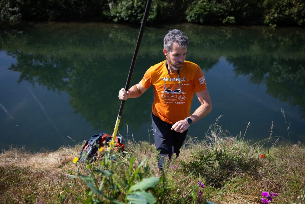 Plastic Soup Surfer Merijn Tinga biedt hoop met zijn nieuwe boek ‘Tegen de stroom in’ 7 Plastic Soup Surfer Merijn Tinga Biedt Hoop Met Nieuw Boek Tegen De Stroom In