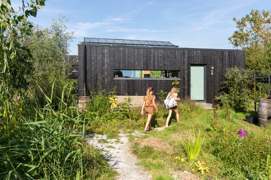 Anders Wonen Onderzoek 2025: Van alleen naar samen – we willen bouwen aan gemeenschap 2 Koedijk 9 1