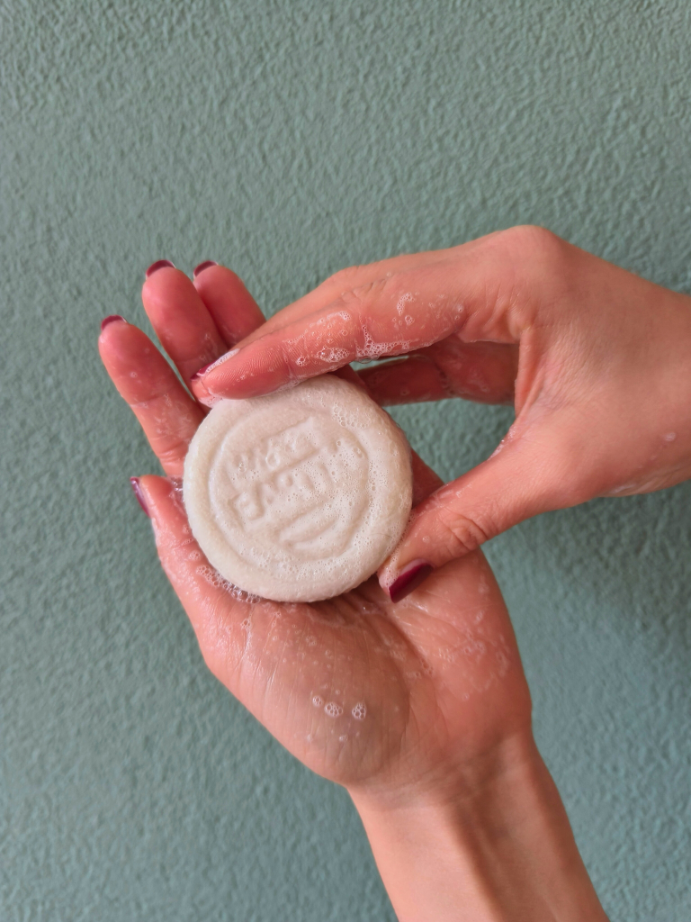 HKW test: shampoobars. En dit is onze absolute favoriet 11 Happy Earth Sop