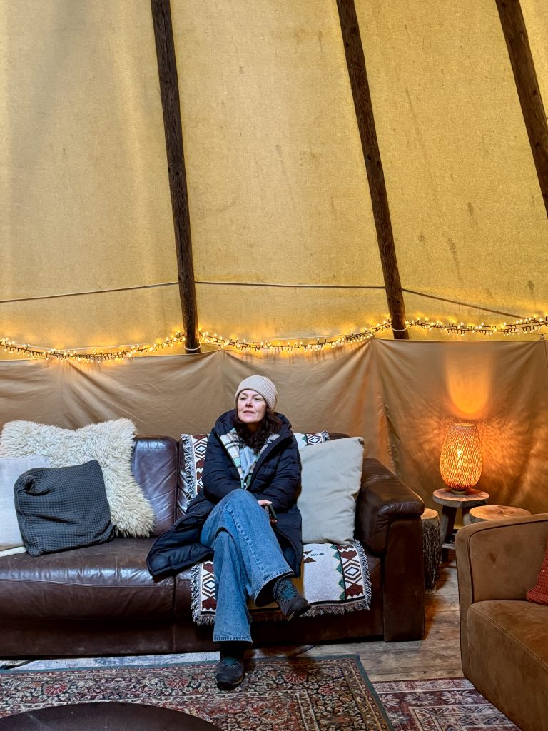 Winterwoods: winterkamperen in een yurt met houtkachel én bed, middenin de natuur 6 Img 7174