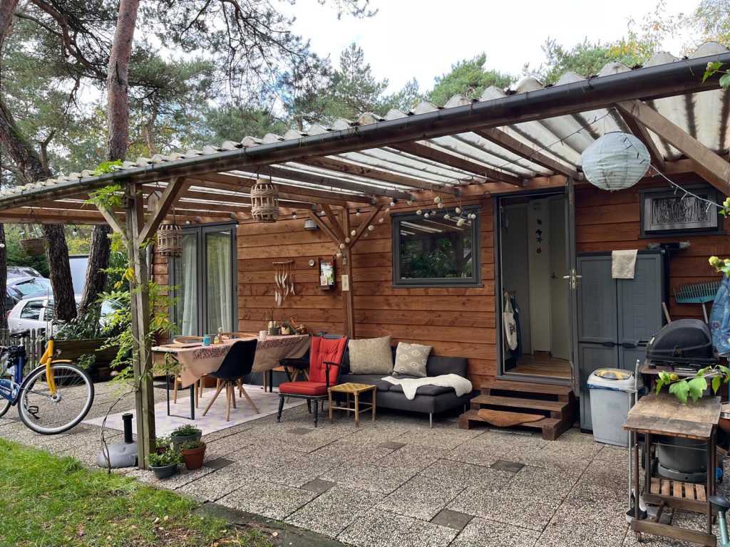 Digitale nomade: hoe psycholoog Judy meer ruimte vond door alles los te laten 5 Psycholoog Judy Werkt Als Digitale Nomade Vanuit Haar Camper