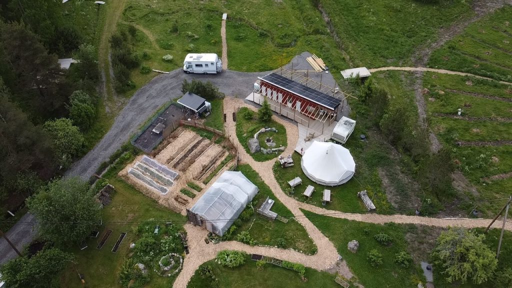 4 jaar geleden verhuisden ze naar Zweden, maar Suzanna en Ruben willen terug: dit is waarom. 2 Ruben En Suzanna Emigreerden Naar Zweden
