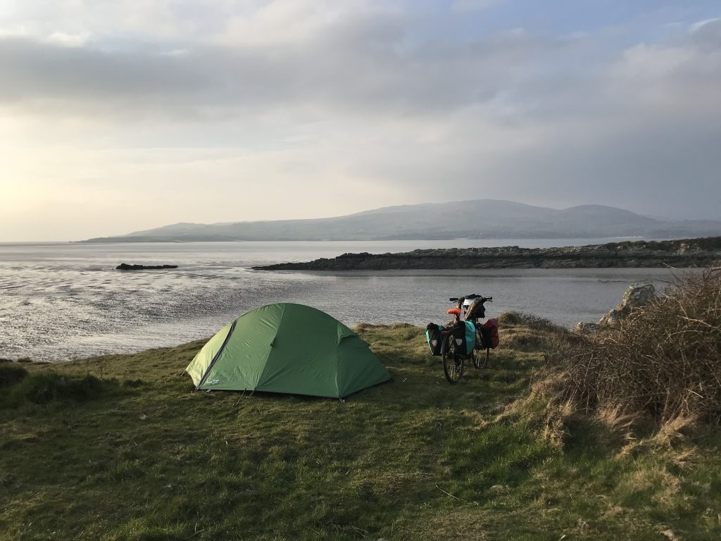 Wildkamperen: Dit Is Alles Wat Je Moet Weten Voordat Je Eraan Begint (Tips Van Een Pro)