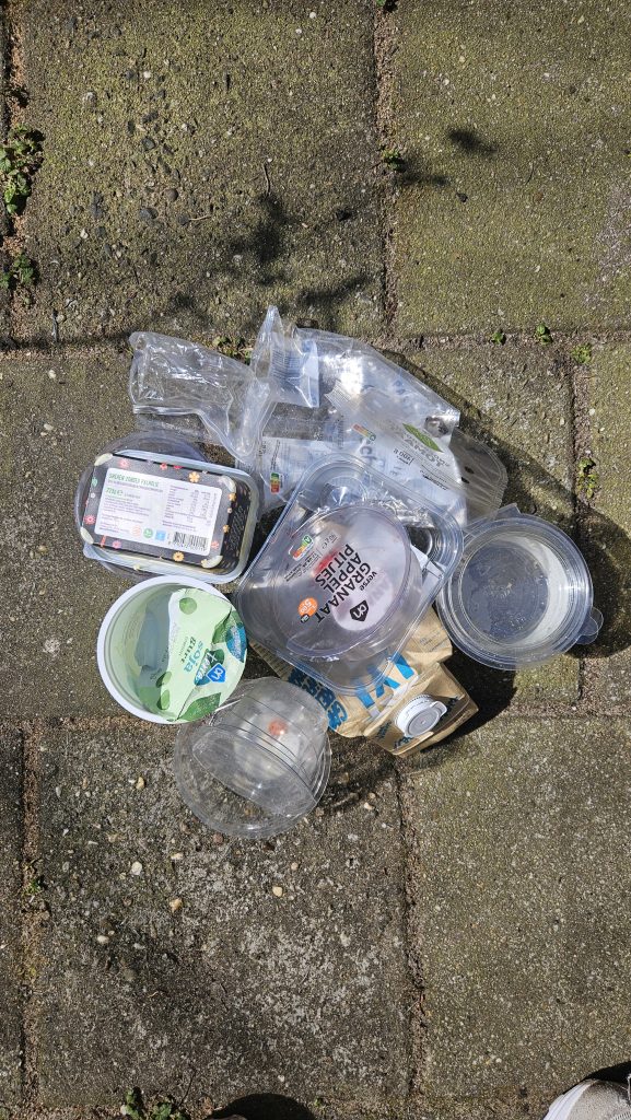 Op plastic dieet: hoe groot is jouw plastic afvalberg van 1 week? 