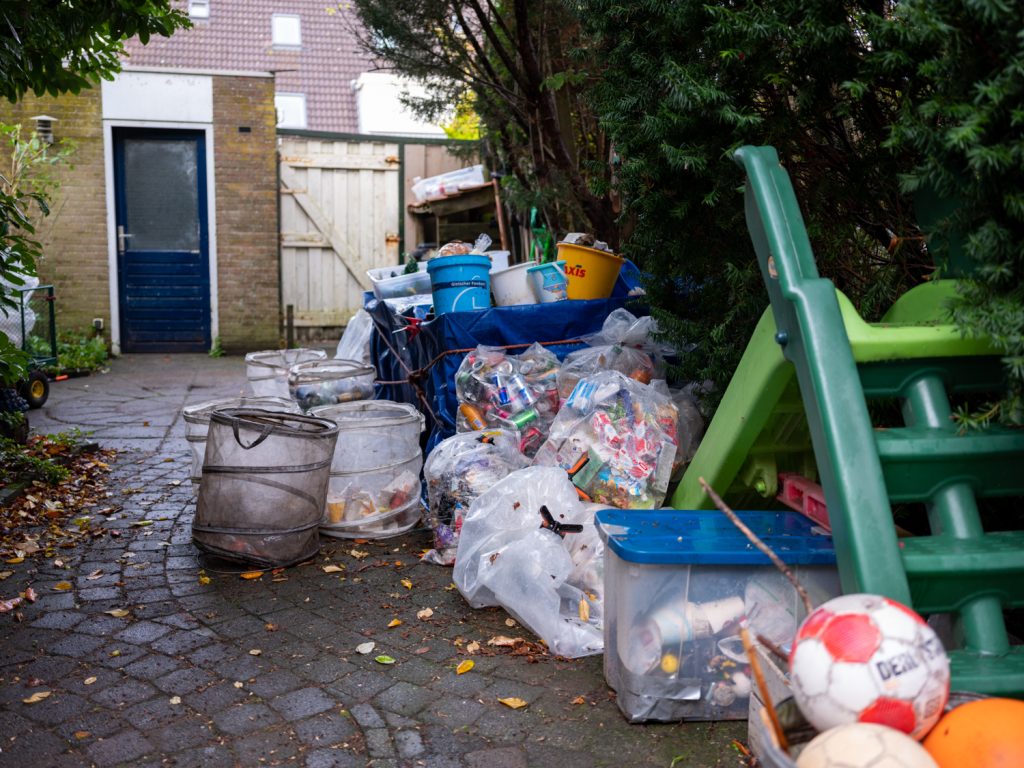 Zwerfinator Dirk Groot strijdt tegen afval op straat met data